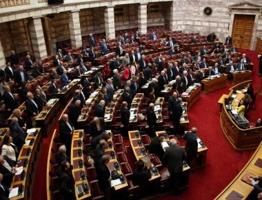 Ολοκληρώνεται σήμερα η συζήτηση της πρότασης μομφής από τη ΝΔ κατά της κυβέρνησης για το Σκοπιανό